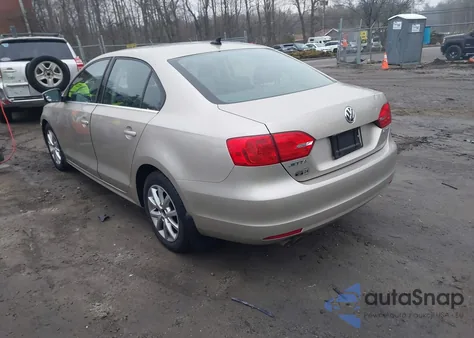 2013 Volkswagen Jetta Se from USA, damaged, VIN 3VWDP7AJ0DM235138